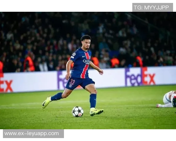 埃因霍温主帅严守纪律德斯特因迟到无缘欧冠首发阵容 埃因霍温主帅严守纪律德斯特因迟到无缘欧冠首发阵容