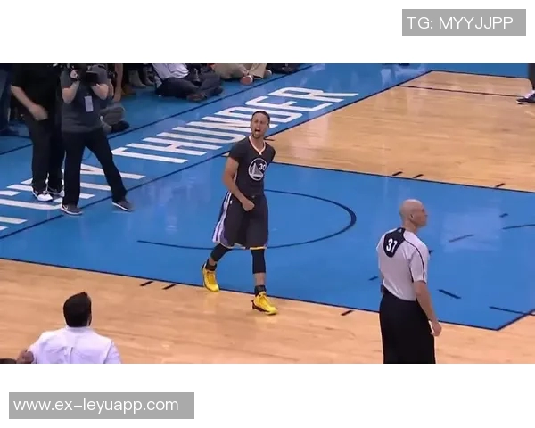 库里三分神话再续生涯单场9三分次数超越众星总和两次 库里三分神话再续生涯单场9三分次数超越众星总和两次